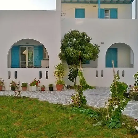 Studios Parian Blu Apartment Logaras