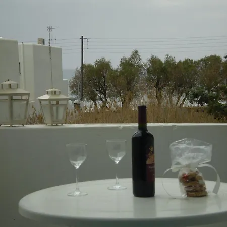 Apartment Studios Parian Blu