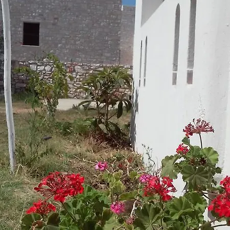 Apartment Studios Parian Blu