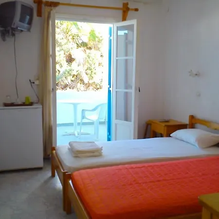 Studios Parian Blu Apartment *